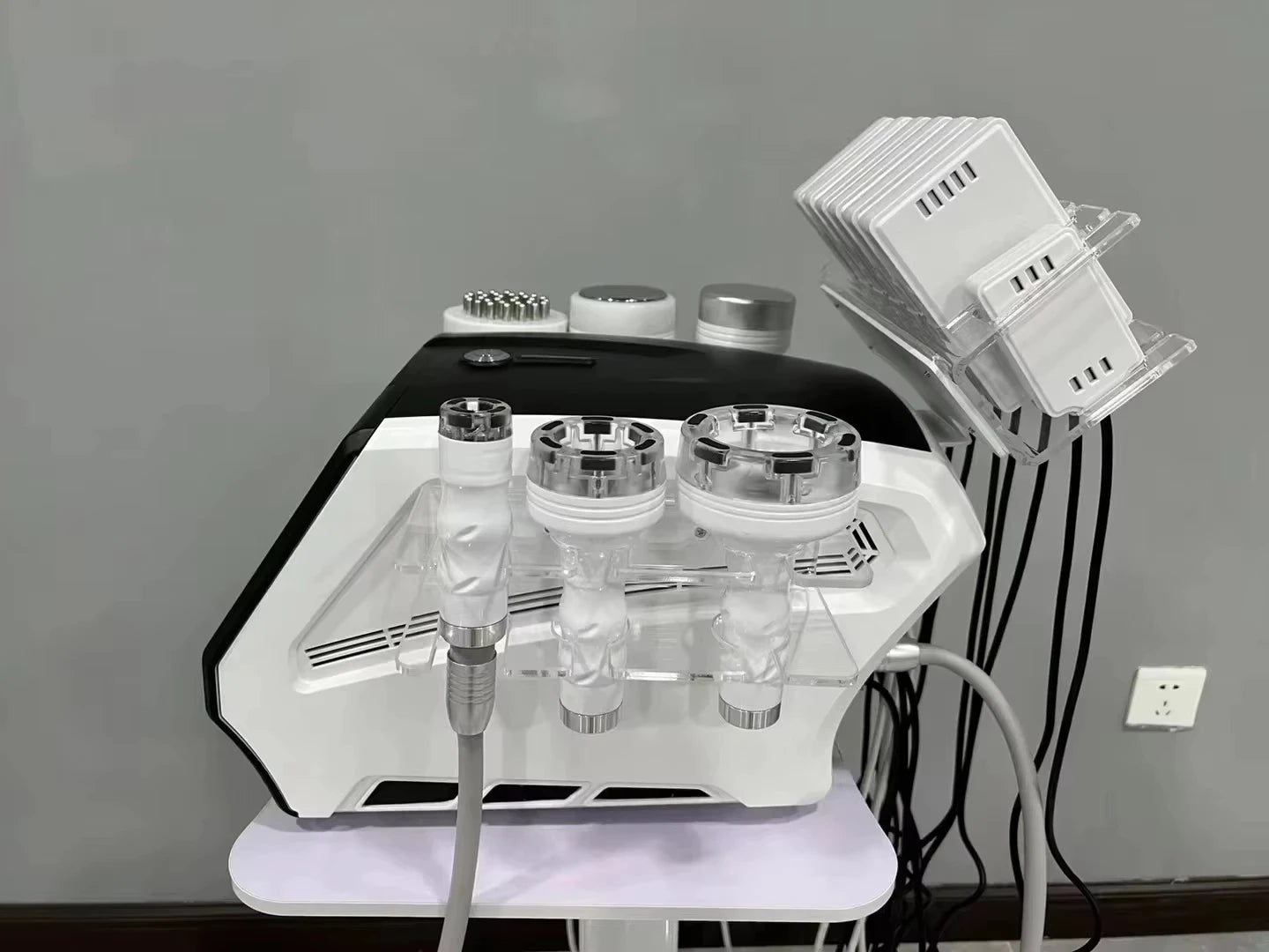 80K Cavitation Vacuum Slimming Device Lymphatic Drainage Lipolaser Dredge Meridians Physiotherapy Multi-function Beauty Machine