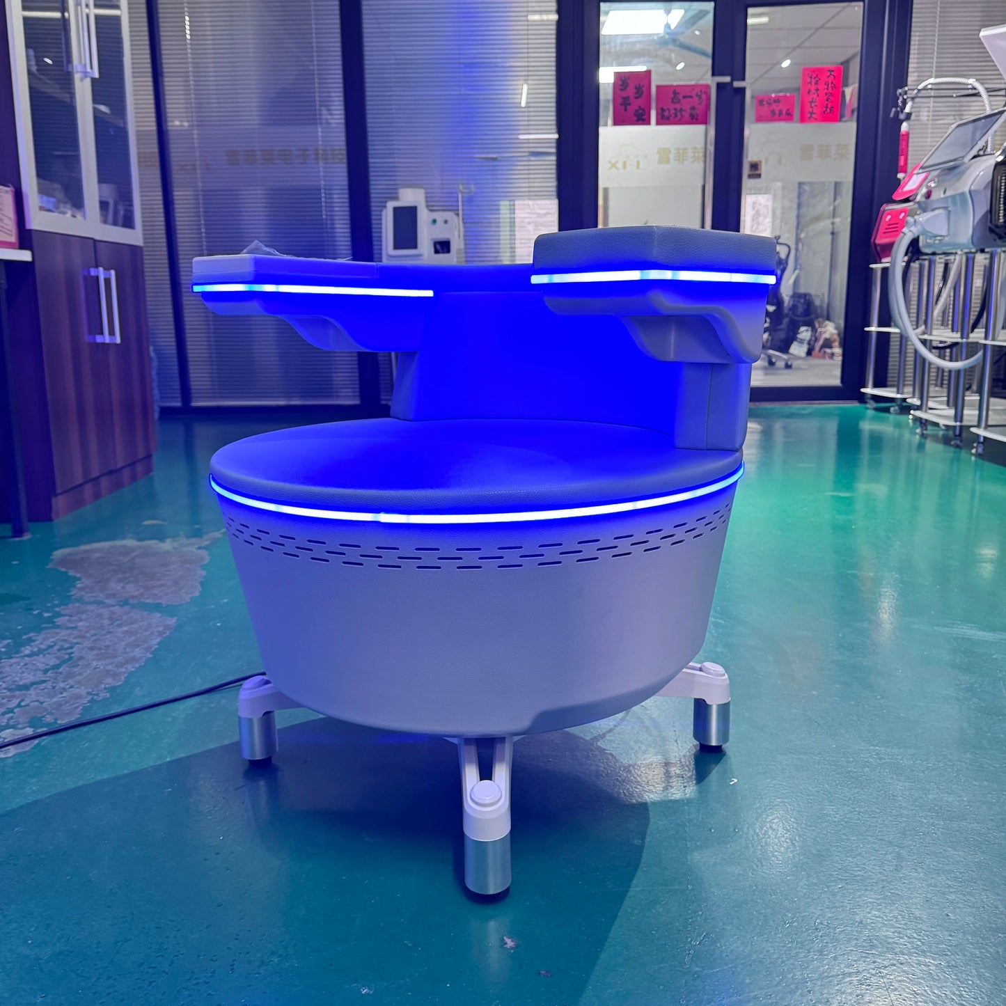 2025 Electromagnetic Non-Invasive Treatment Urinar Postpartum Repair Chair Pelvic Floor Stimulator Exerciser Machine